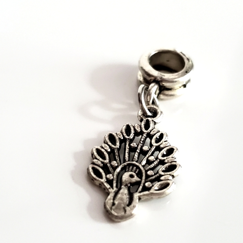 Charm pendant, PEACOCK 🦚